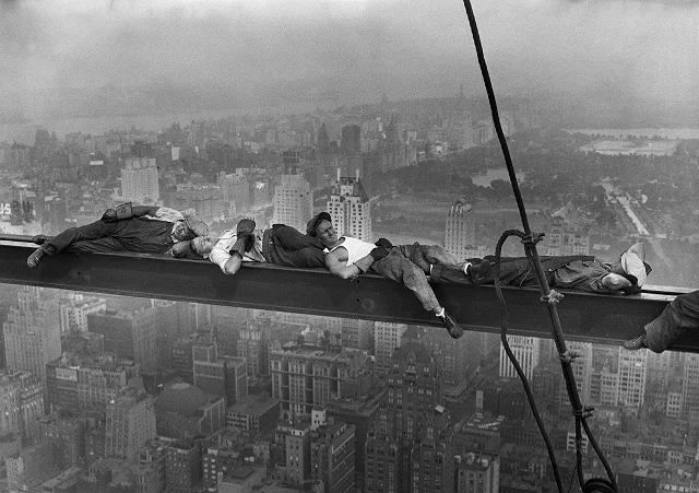 Lunch Atop a Skyscraper: Behind The Iconic Image — PiqueShow